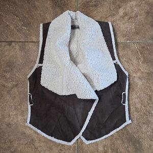 Dark Chocolate | MOD MODÈLE! | Sherpa Detailed Vest